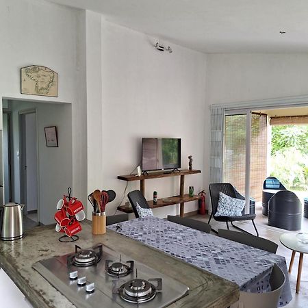 Maison Tamarin - Riviere Noire Pour 5 Personnes Экстерьер фото